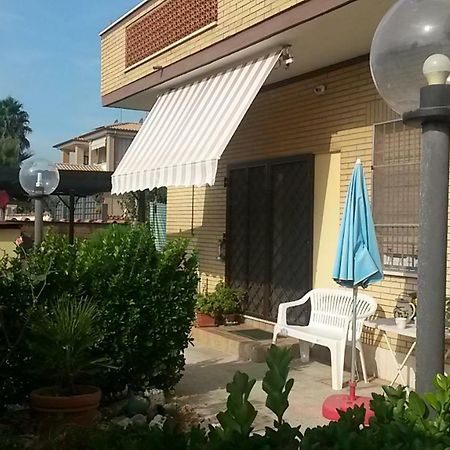B&B Si Sta Bene Ostia Antica Exterior photo